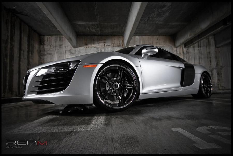  Audi R8 by RENM 2010 года  (фото 1 из 10)